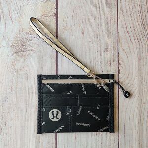 Lululemon handmade credit card ID coin holder with wristlet A41